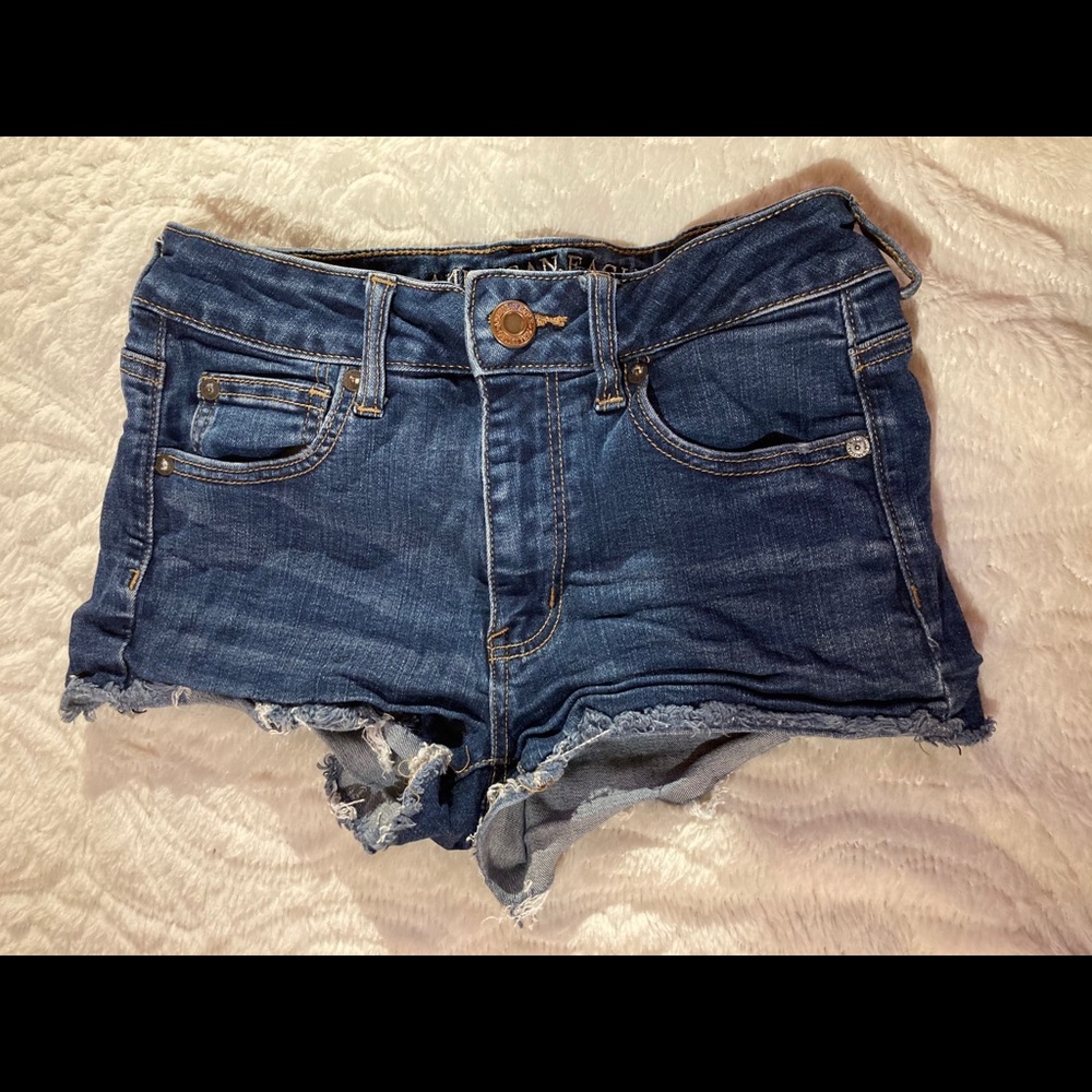 American Eagle Hi-Rise Shortie